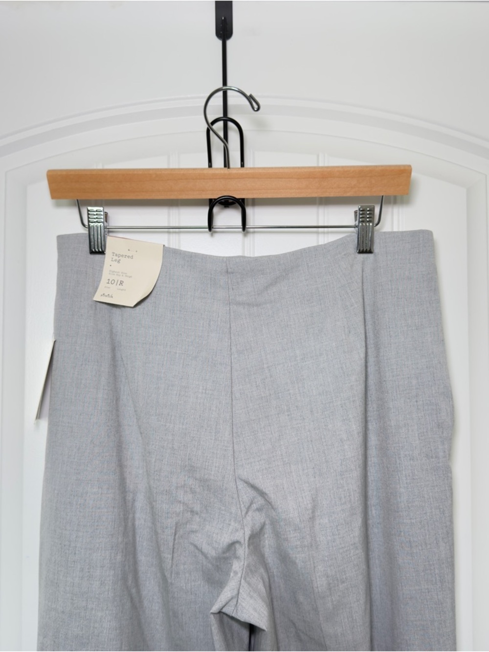 A New Day 10R Gray Stretch Tapered Leg Office Casual Quiet Luxury Pants NWT - Picture 4 of 9